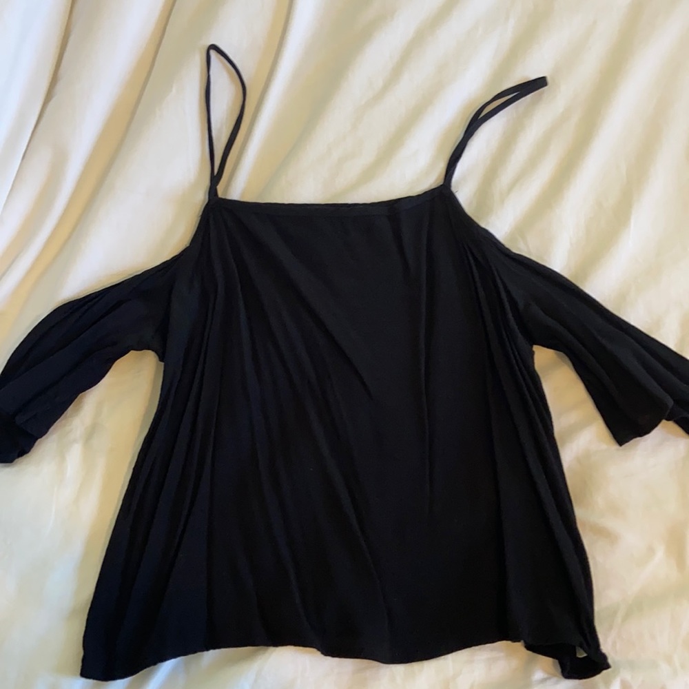 Forever 21 off the shoulder black shirt